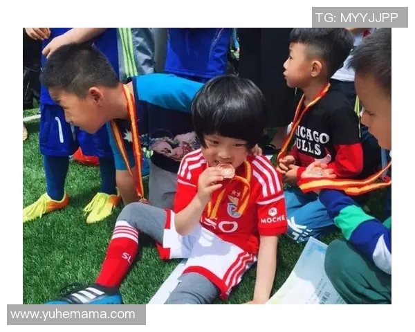 幼儿版足球明星视频带你领略小小球员的精彩瞬间与成长故事